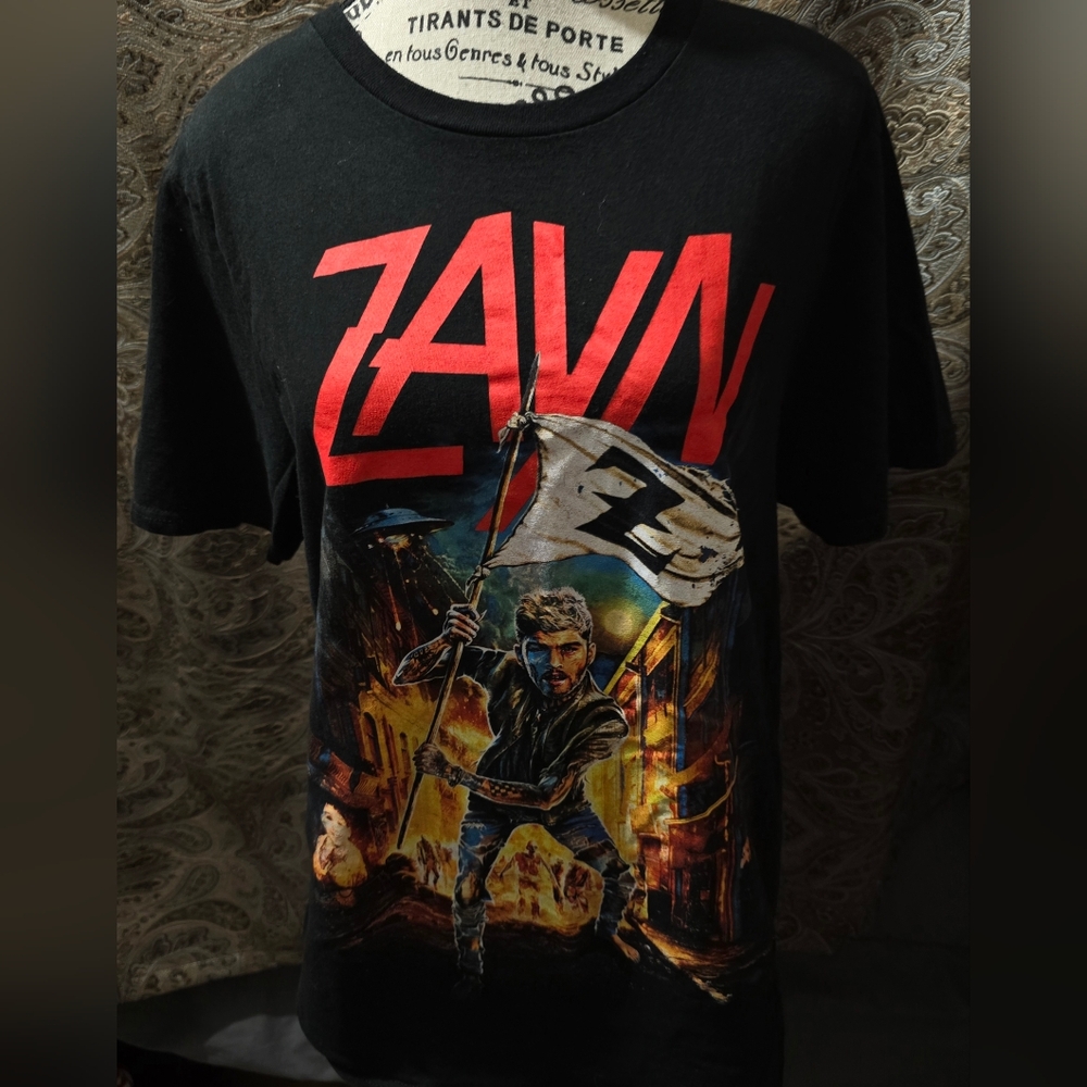 ZAYN Graphic T-Shirt Black Red